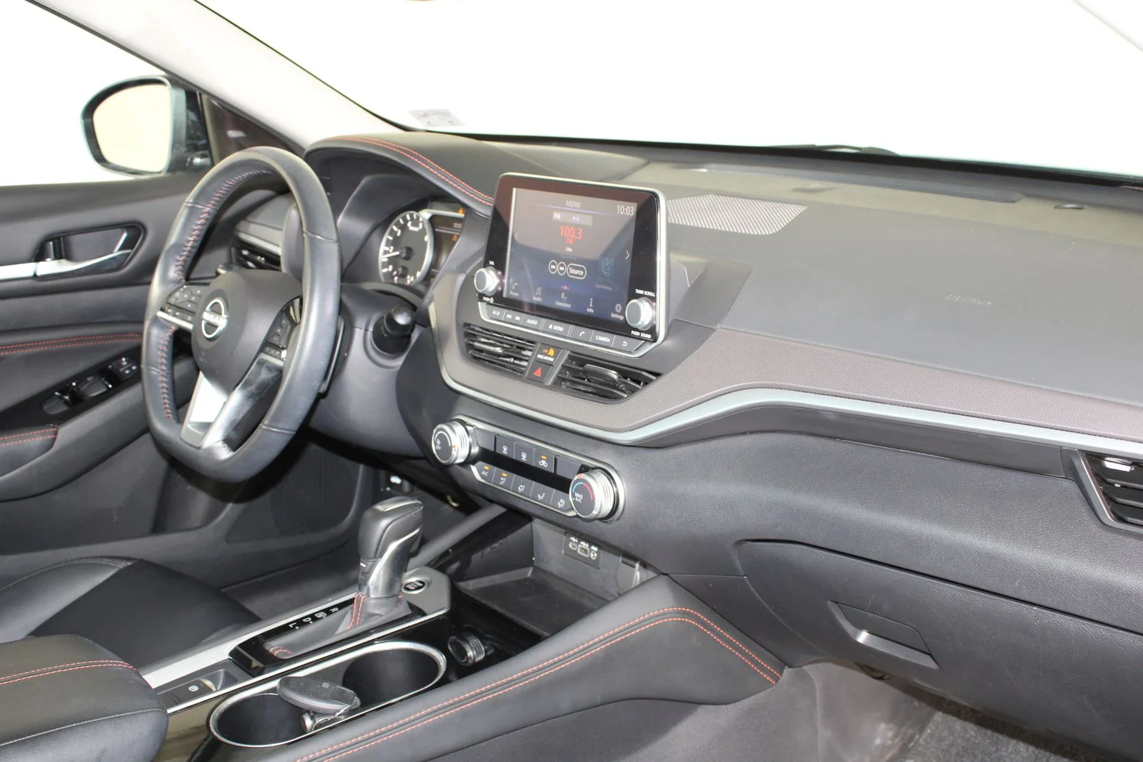 Used 2023 Gray Nissan 2.5 SR image 35