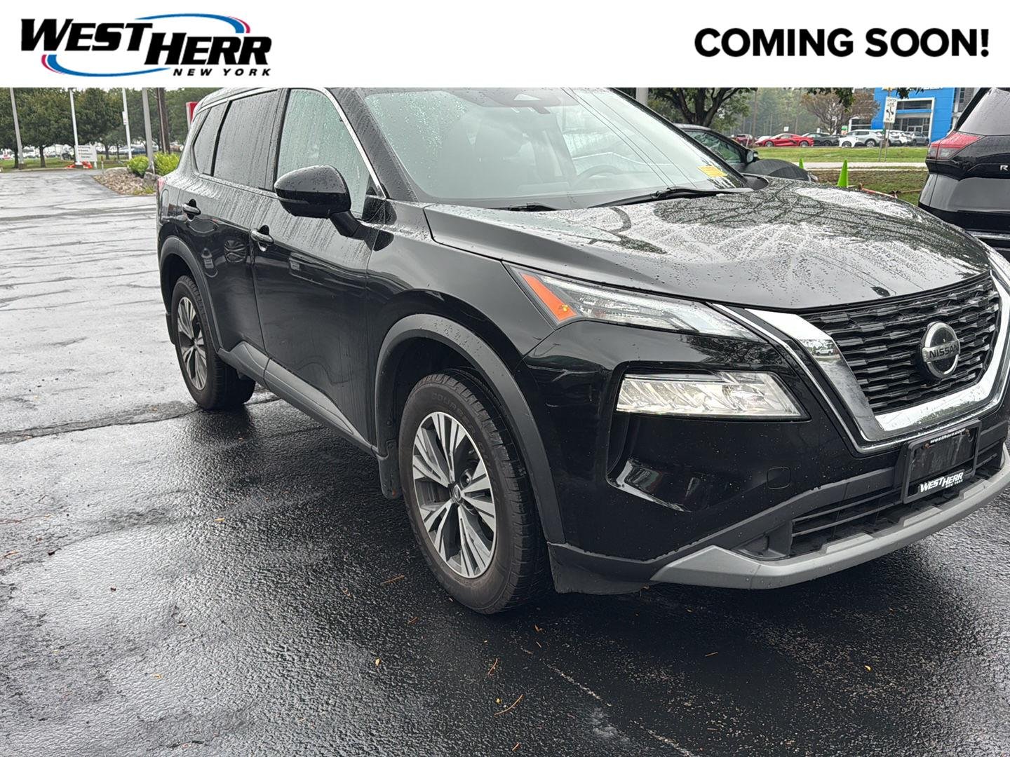 Used 2021 Super Black Nissan SV image 1