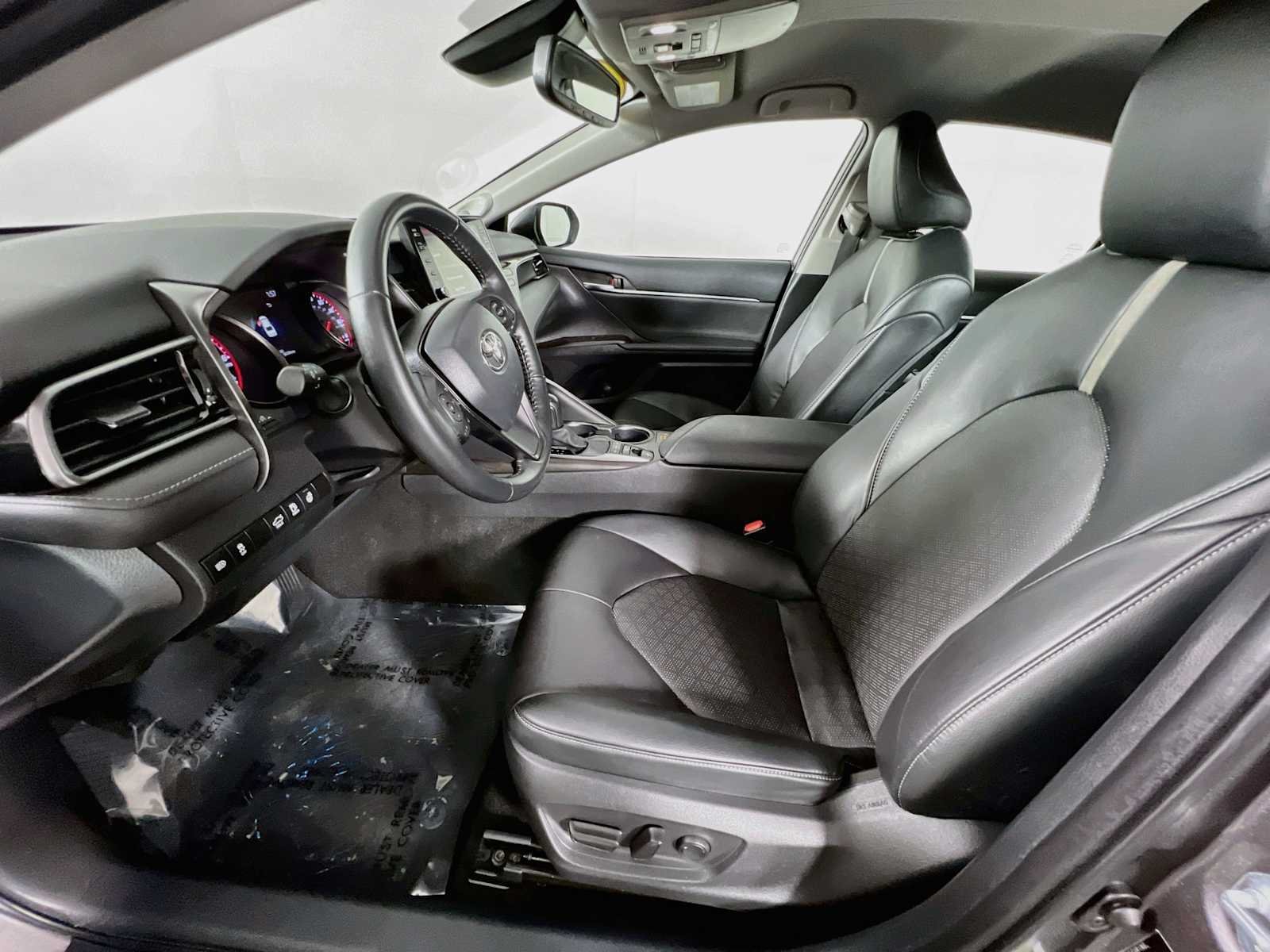 Used 2022 Predawn Gray Mica Toyota XSE image 22