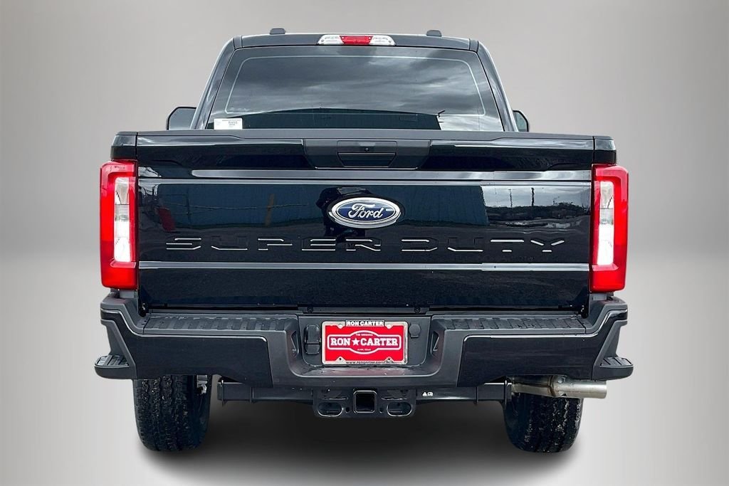 New 2026 Ford Super Duty F-250 XL 4D Crew Cab