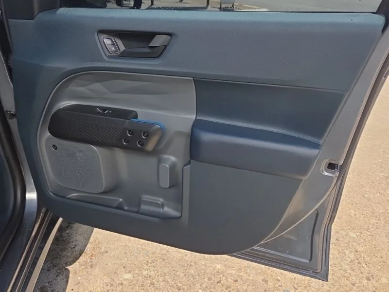 Used 2025 Gray Ford Lobo High image 13