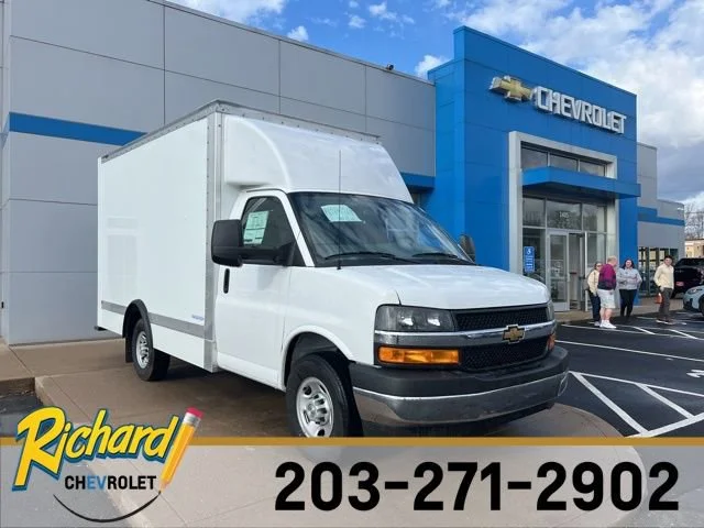 2024 Chevrolet Express Cutaway
