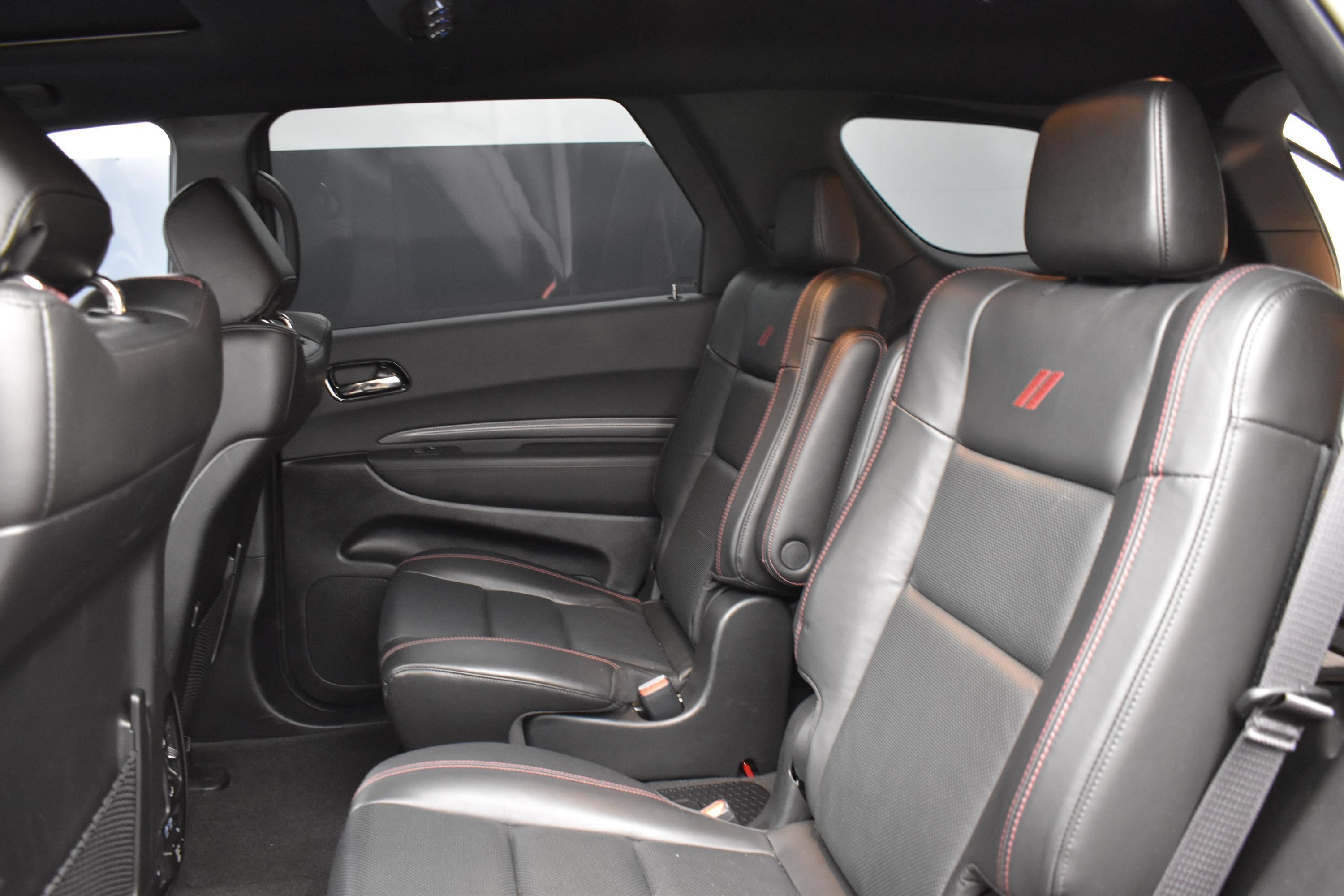 Used 2022 Redline 2 Coat Pearl Dodge R/T image 8