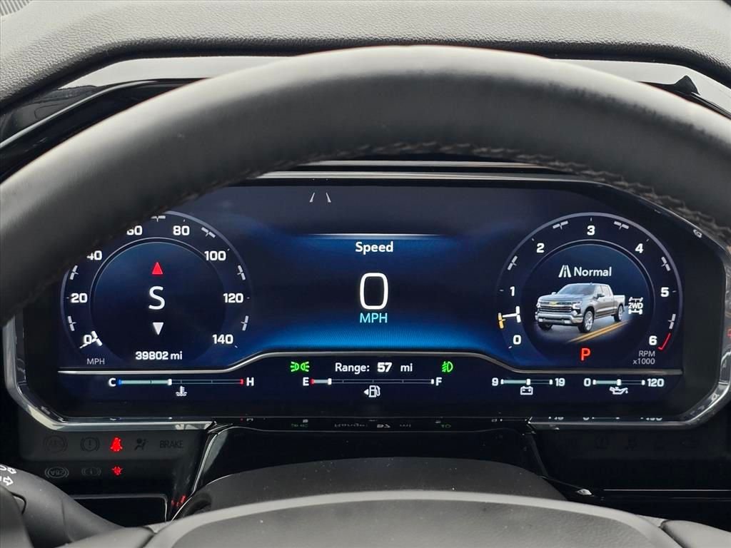 Used 2024 White Chevrolet RST image 7