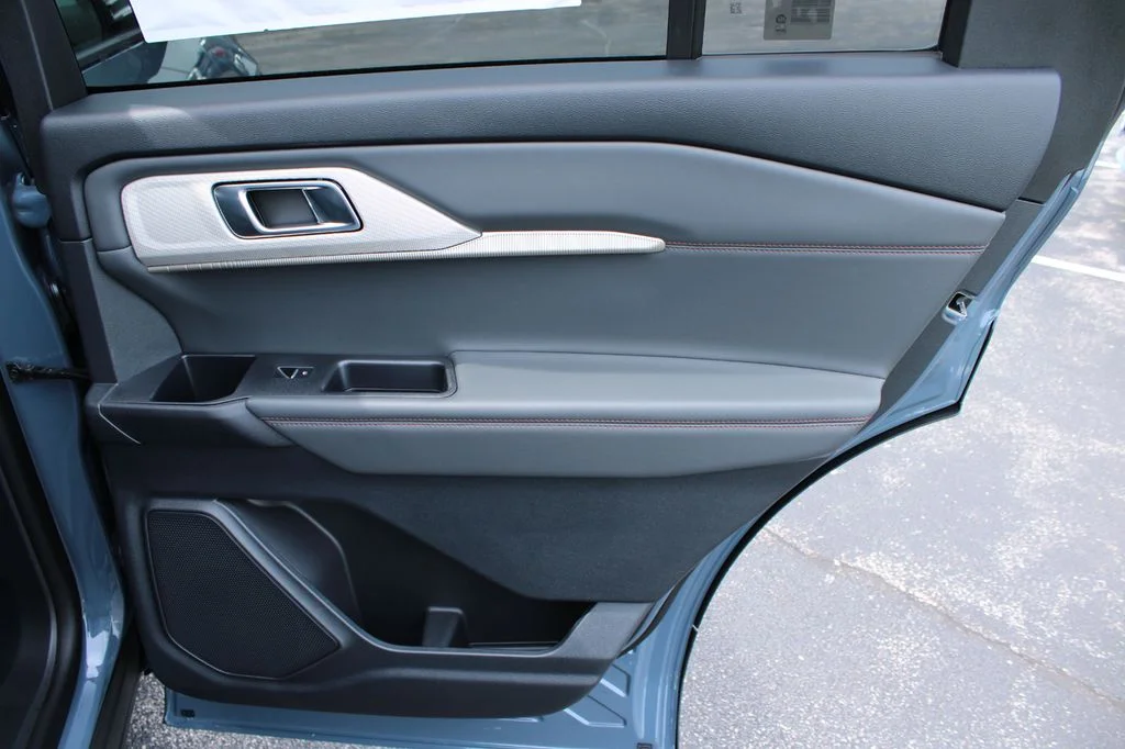 New 2026 Vapor Blue Metallic Ford Active image 17