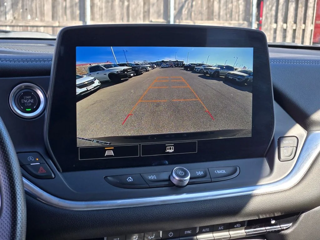 Used 2025 Black Chevrolet LT image 23