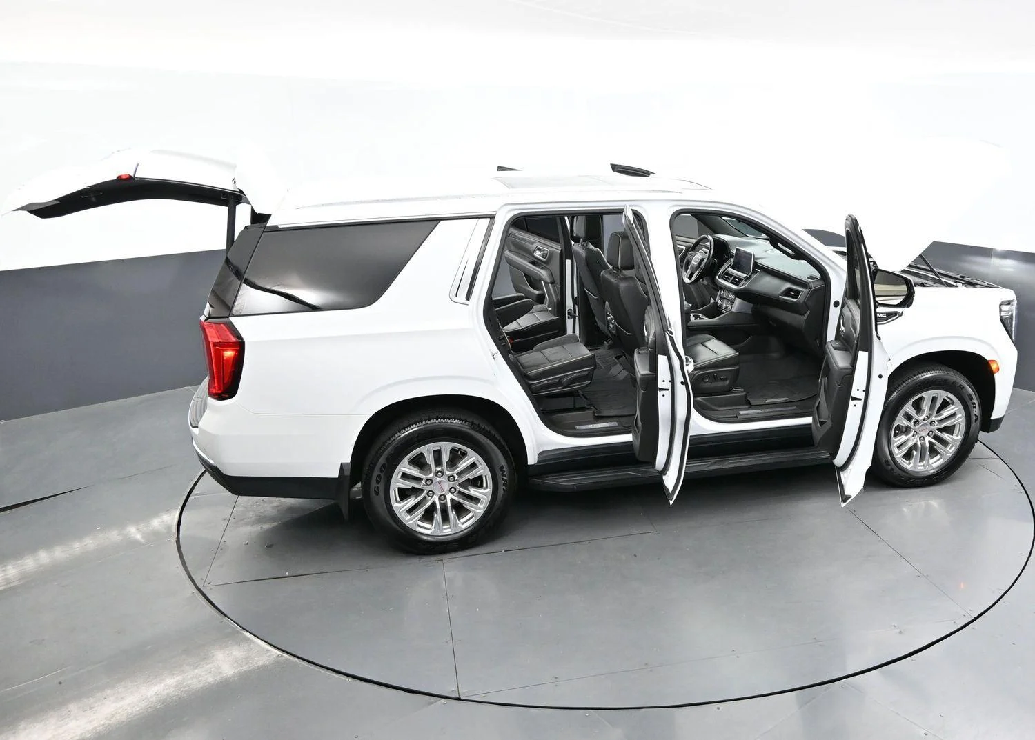 Used 2021 Summit White GMC SLT image 48