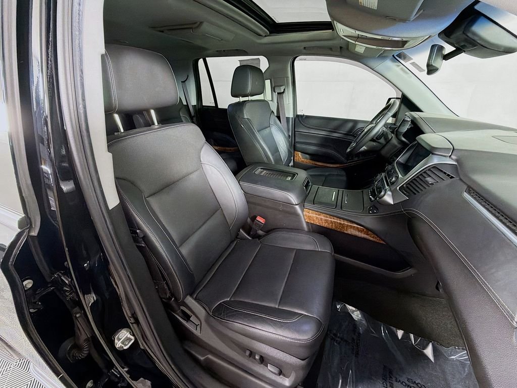 Used 2017 Black Chevrolet Premier image 32