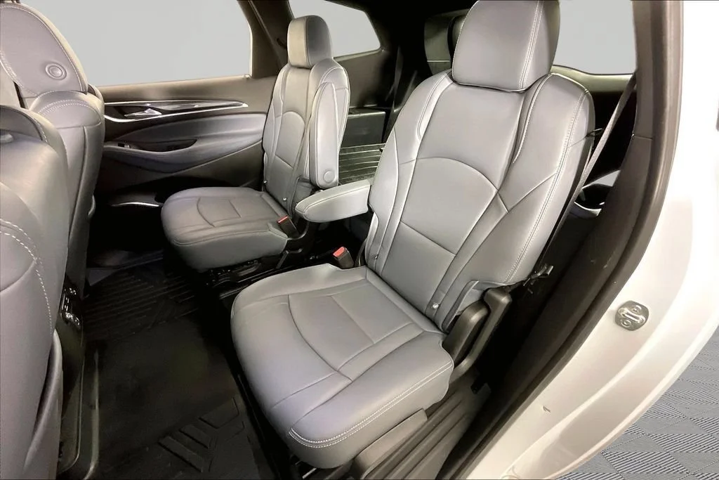 Certified Used 2024 Summit White Buick Essence image 20
