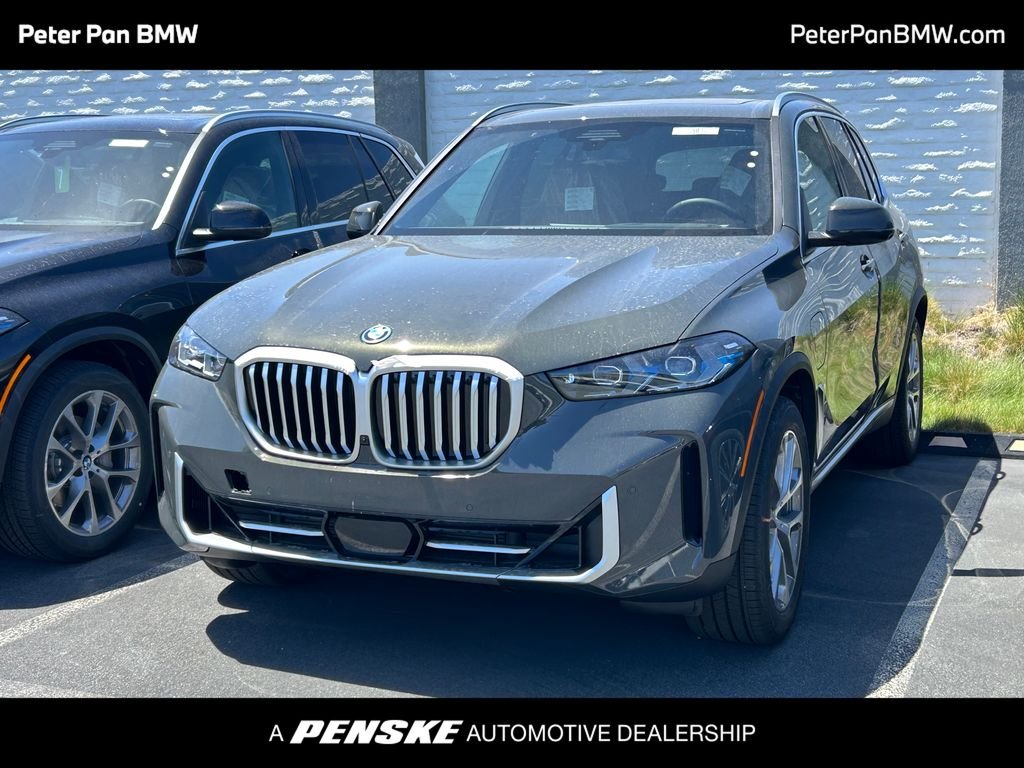 2026 BMW X5 xDrive50e's photo