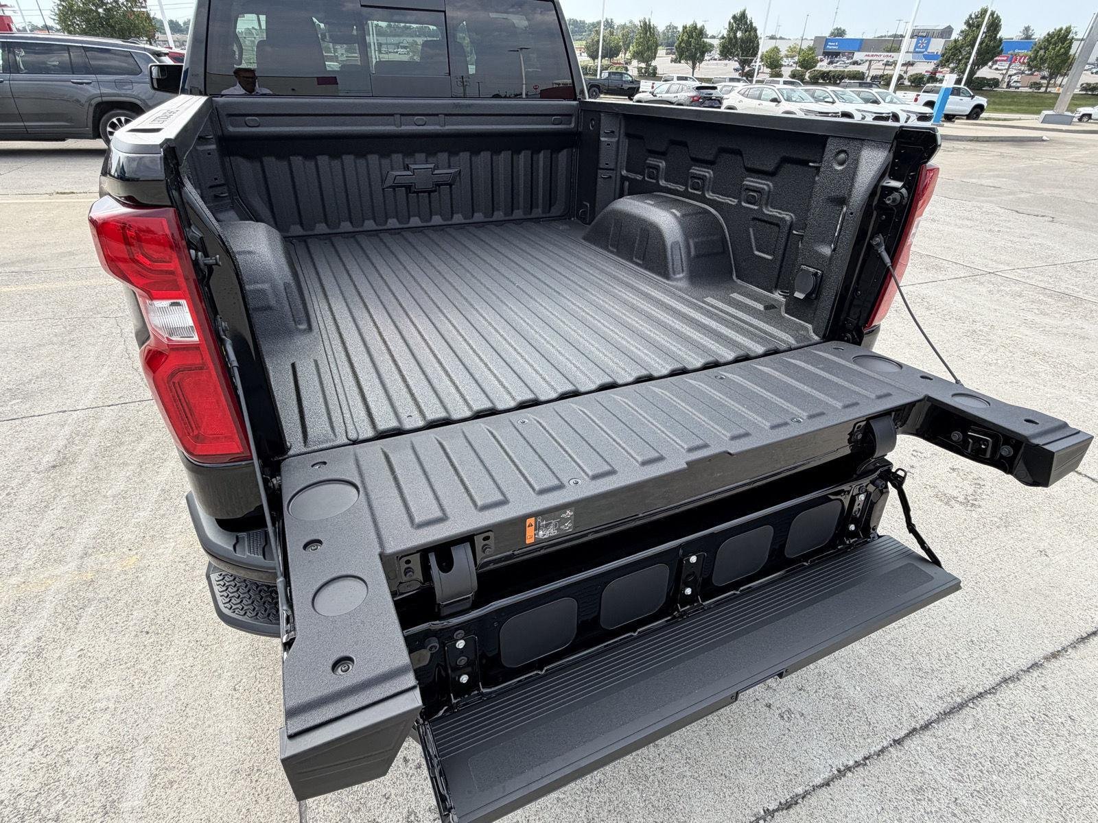 2026 Chevrolet Silverado 1500 RST - Photo 24