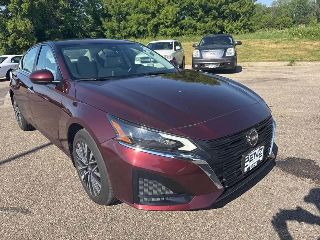 2023 Nissan Altima 2.5 SV AWD's photo