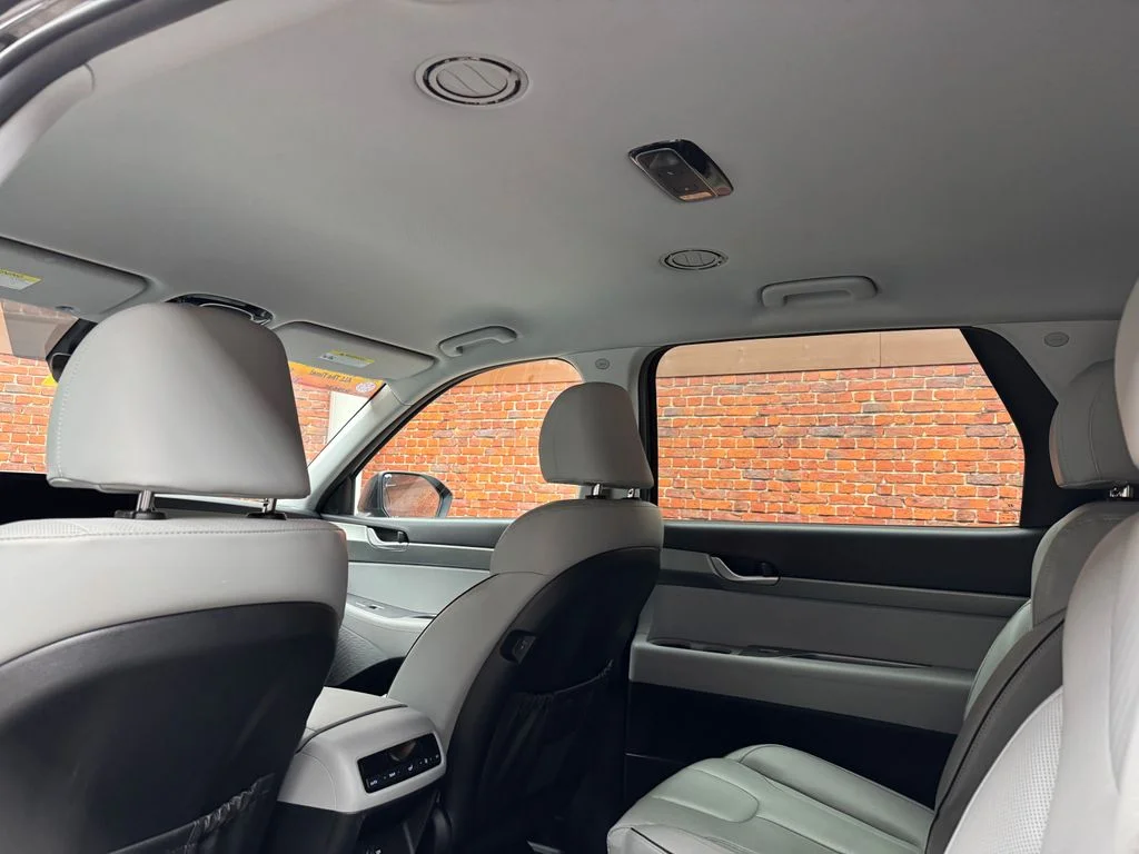 Certified Used 2025 Moonlight Hyundai SEL image 25