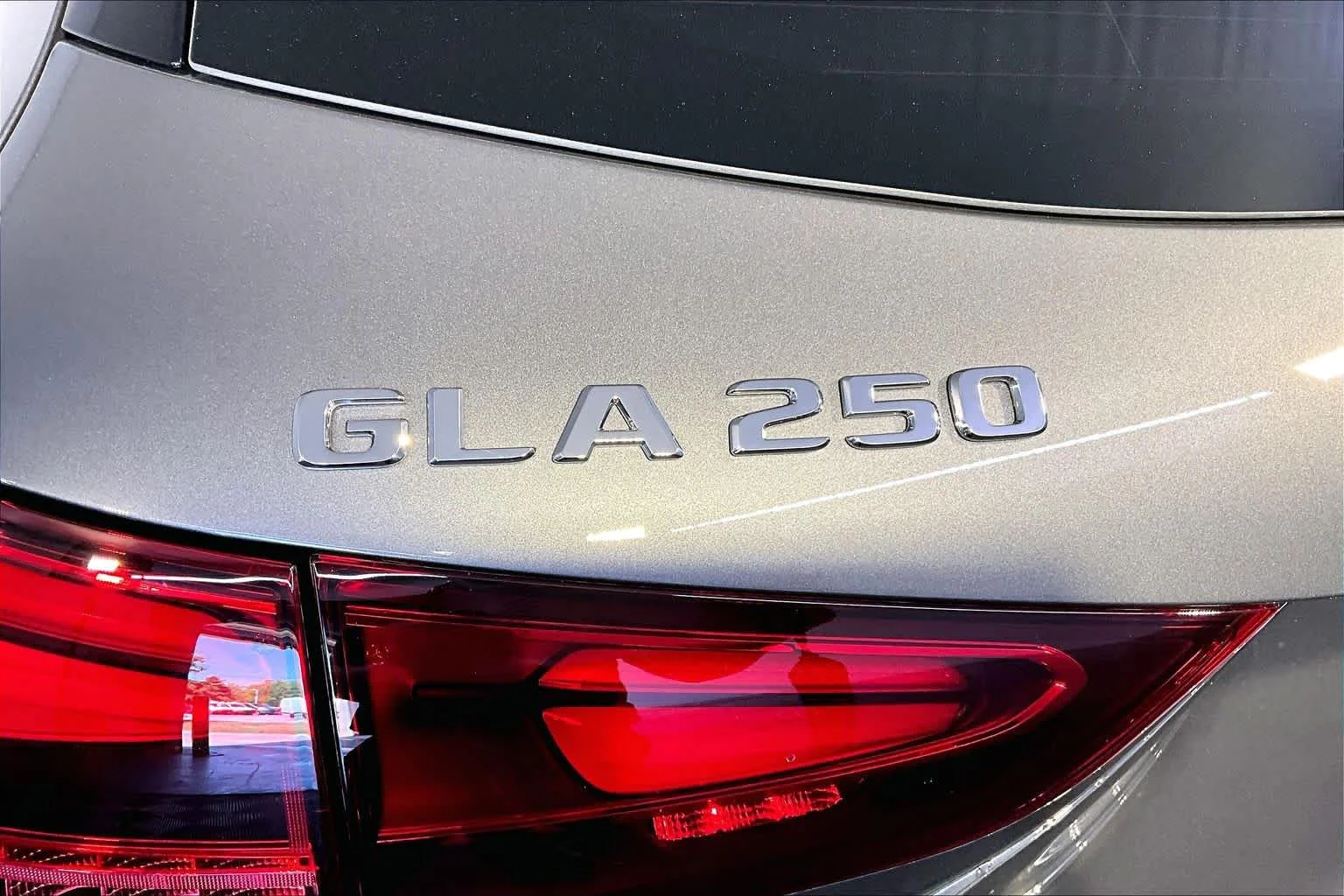 New 2026 Mountain Grey Metallic Mercedes-Benz GLA 250 image 6