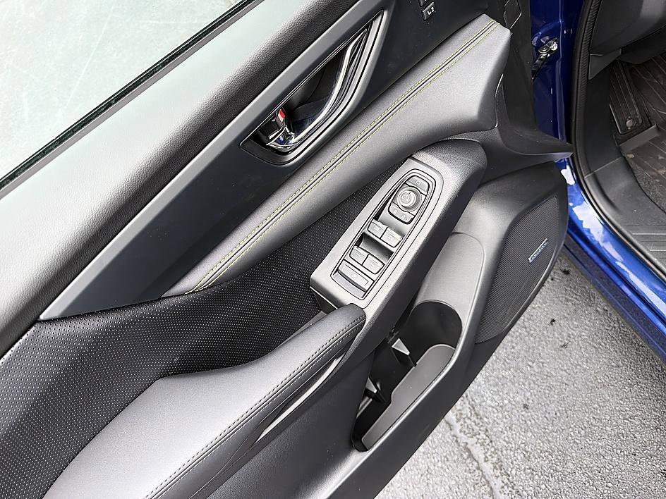 New 2026 SAPPHIRE BLUE PEARL Subaru Onyx Edition Touring 7-Passenger image 10