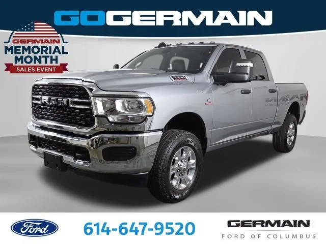 2023 RAM 3500 Tradesman 4X4 Crew Cab SWB's photo
