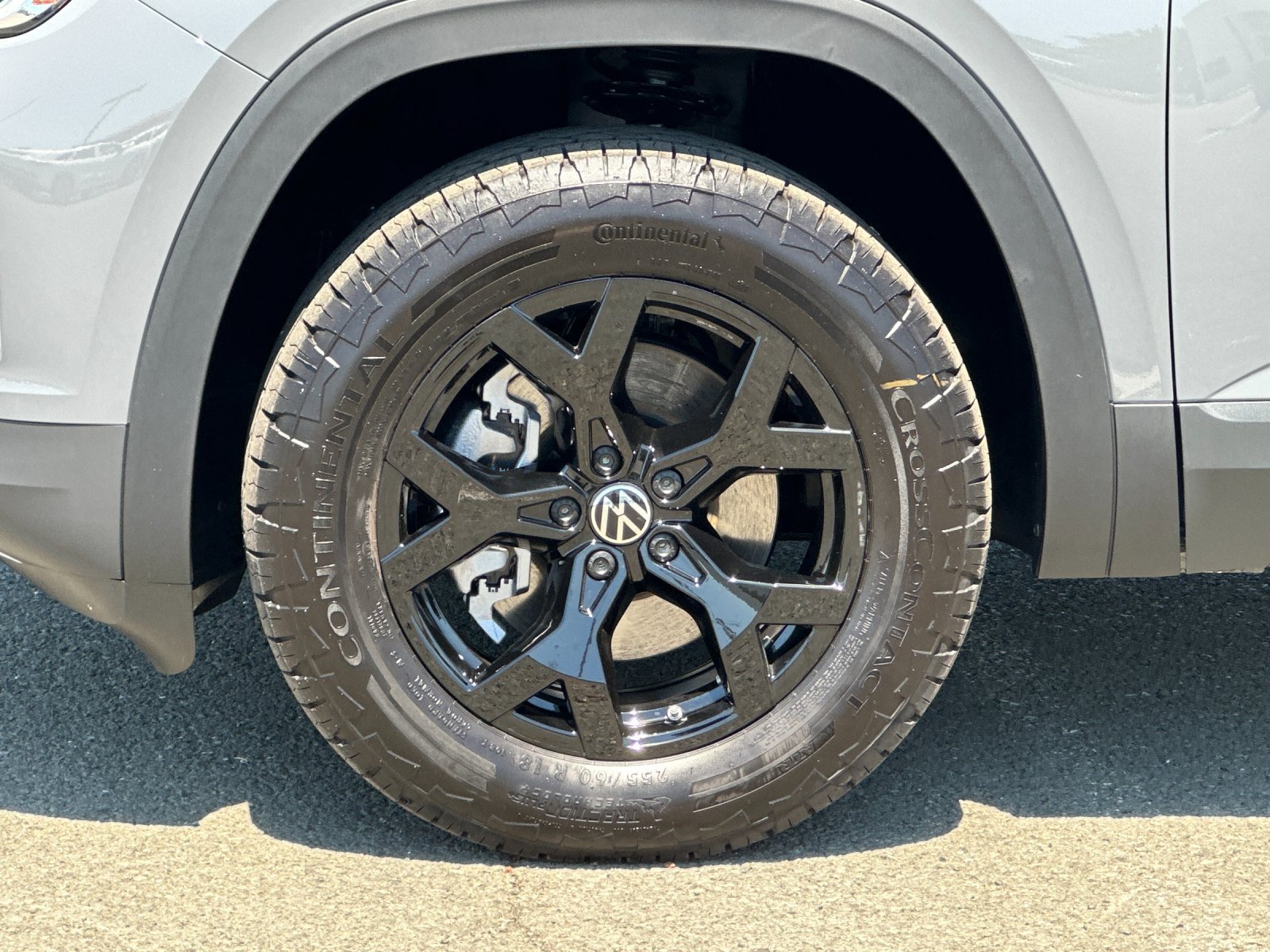 New 2026 Pure Gray Volkswagen 2.0T Peak Edition image 25