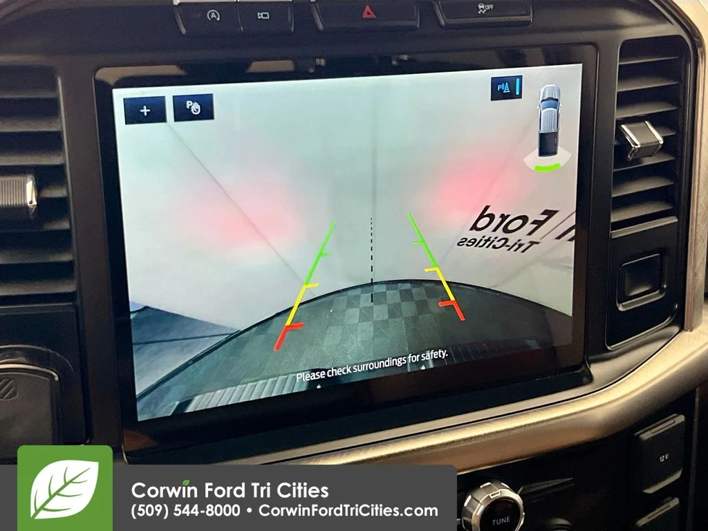 Used 2021 Oxford White Ford King Ranch image 21