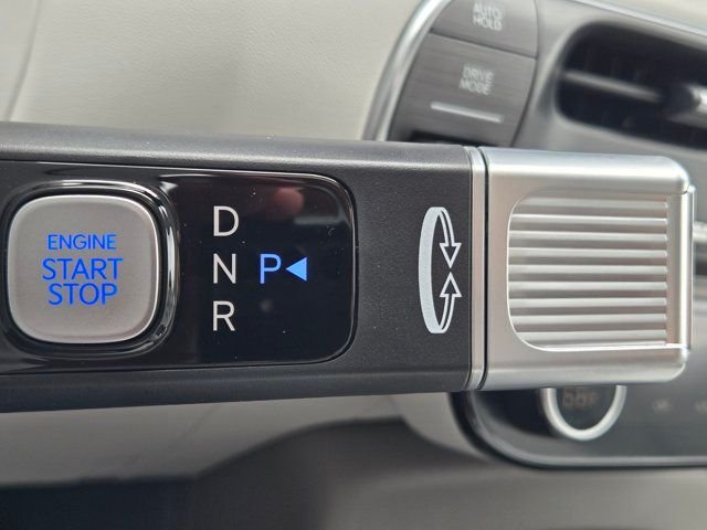 New 2026 White Hyundai Blue SEL 7P image 16