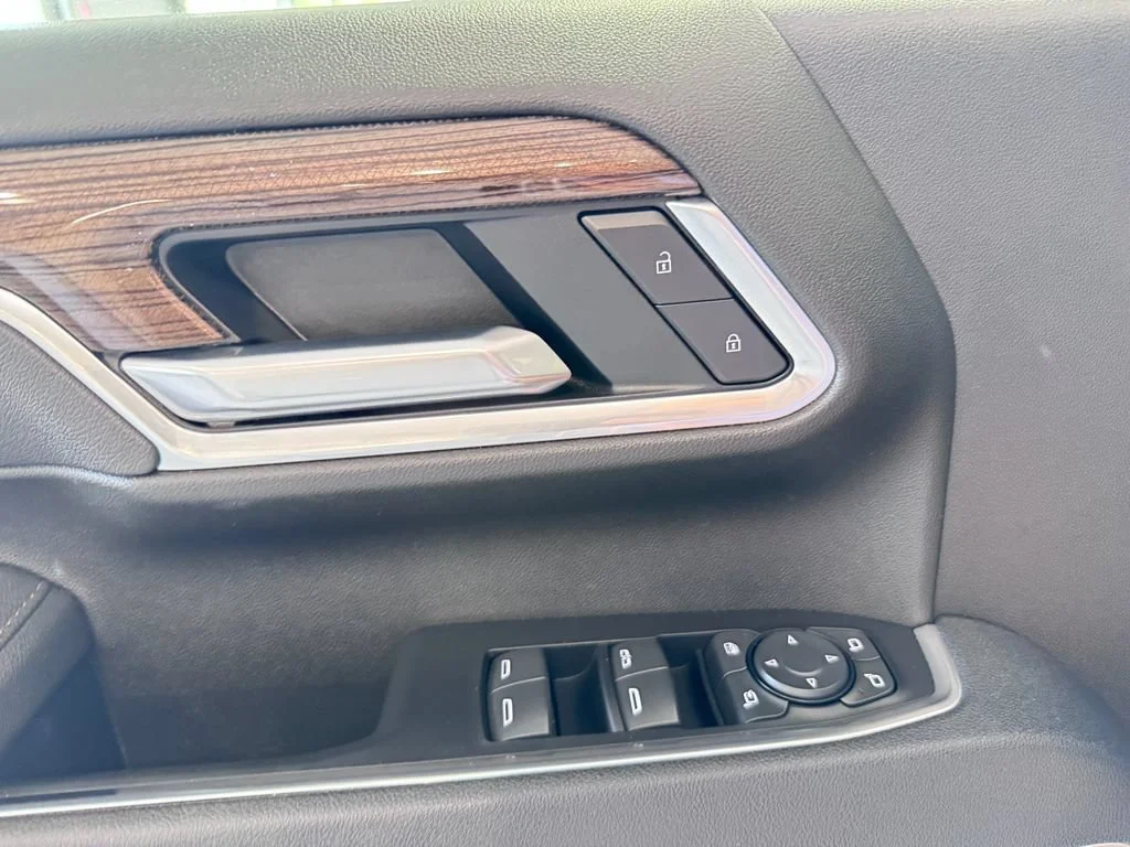 2025 Chevrolet Silverado 2500HD LT - Photo 23