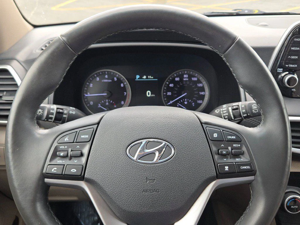 Used 2019 White Hyundai Ultimate image 35
