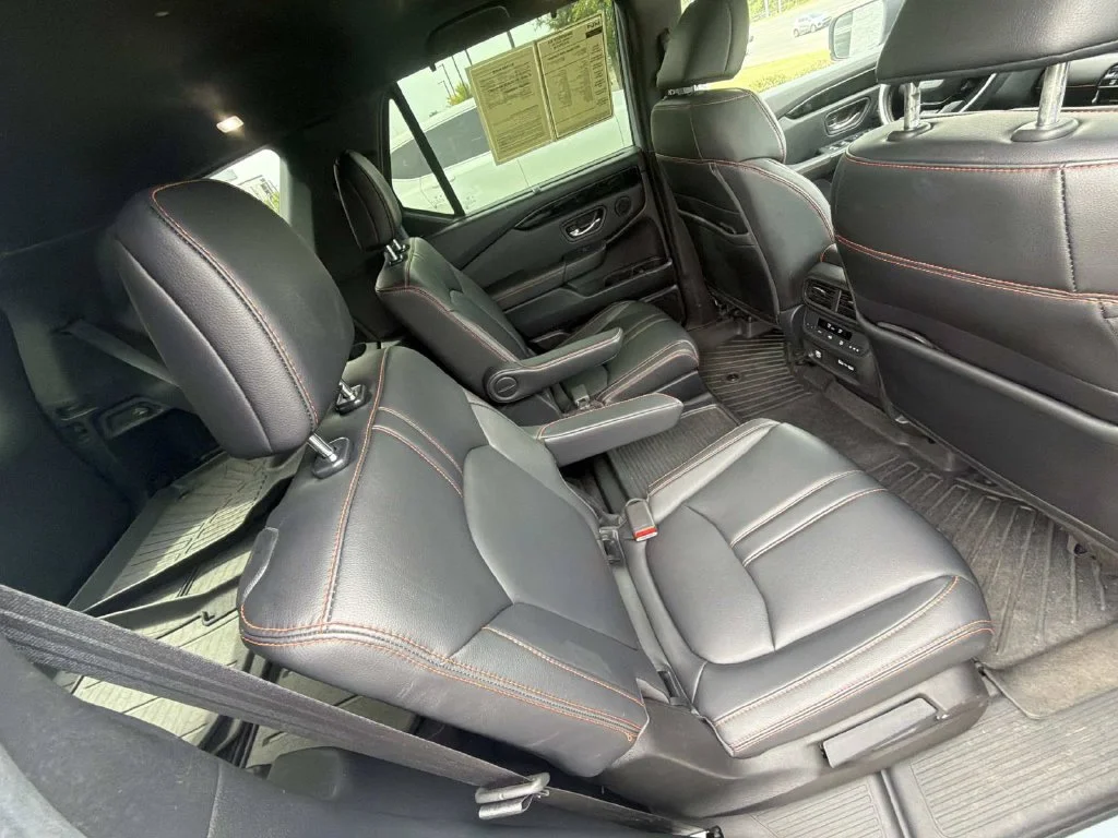 Used 2023 Gray Honda TrailSport image 29