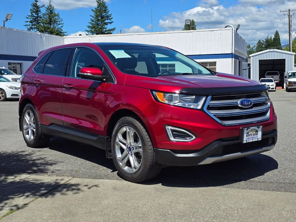 Used 2015 Red Ford Titanium image 3