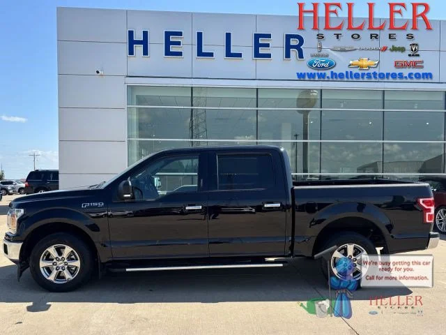Used 2019 Black Metallic Ford XLT image 1