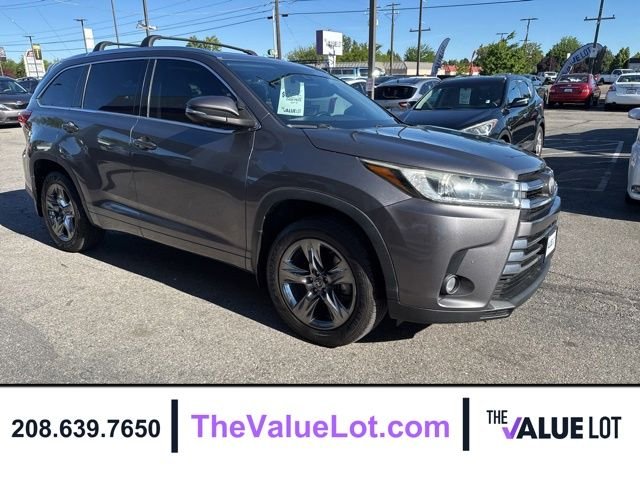 Used 2017  Toyota Limited Platinum image 2
