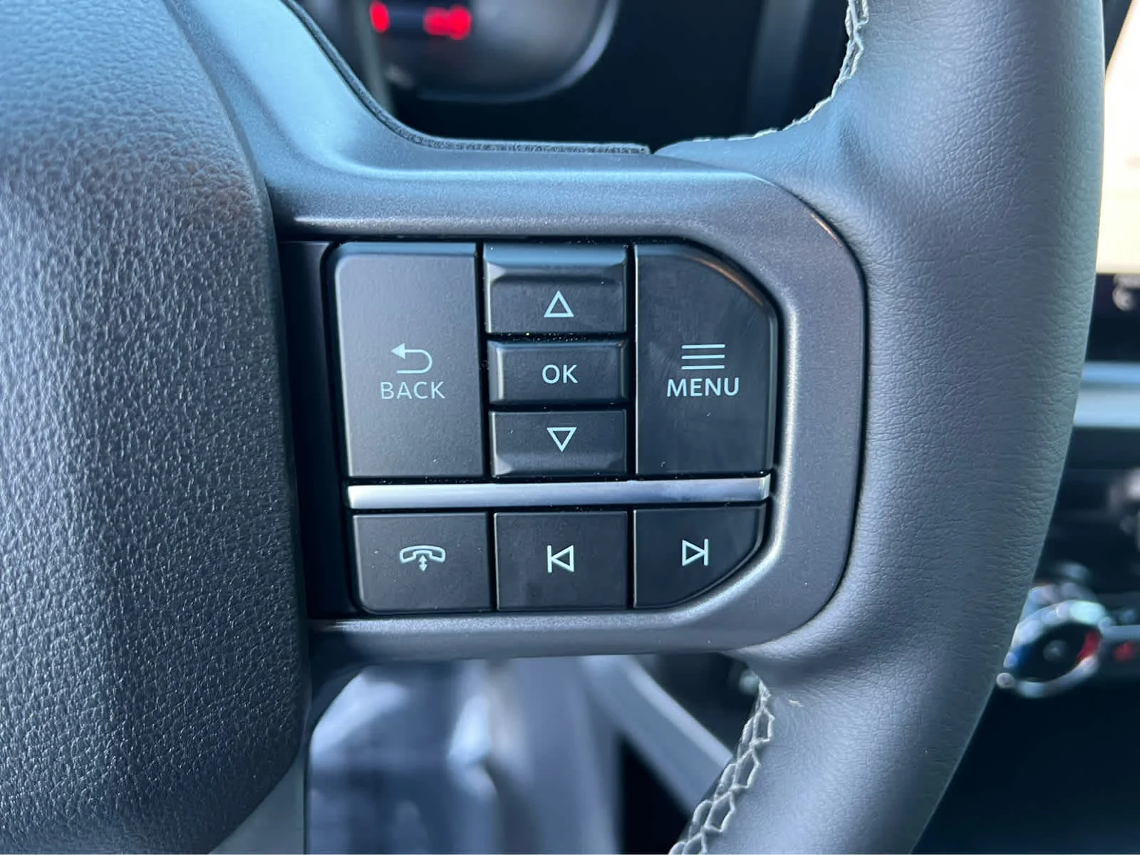 New 2026 Agate Black Metallic Ford F-350® Lariat® image 34