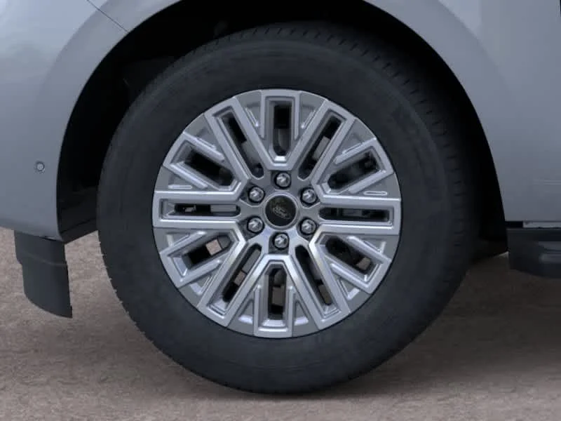 New 2026 Glacier Gray Metallic Tri-Coat Ford Platinum® image 19