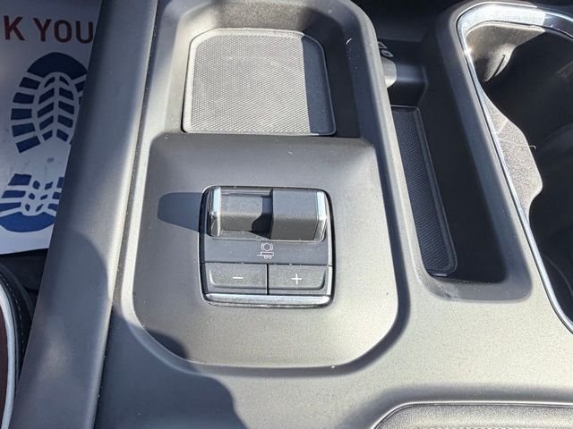 2024 GMC Sierra 2500HD Denali Ultimate - Photo 17