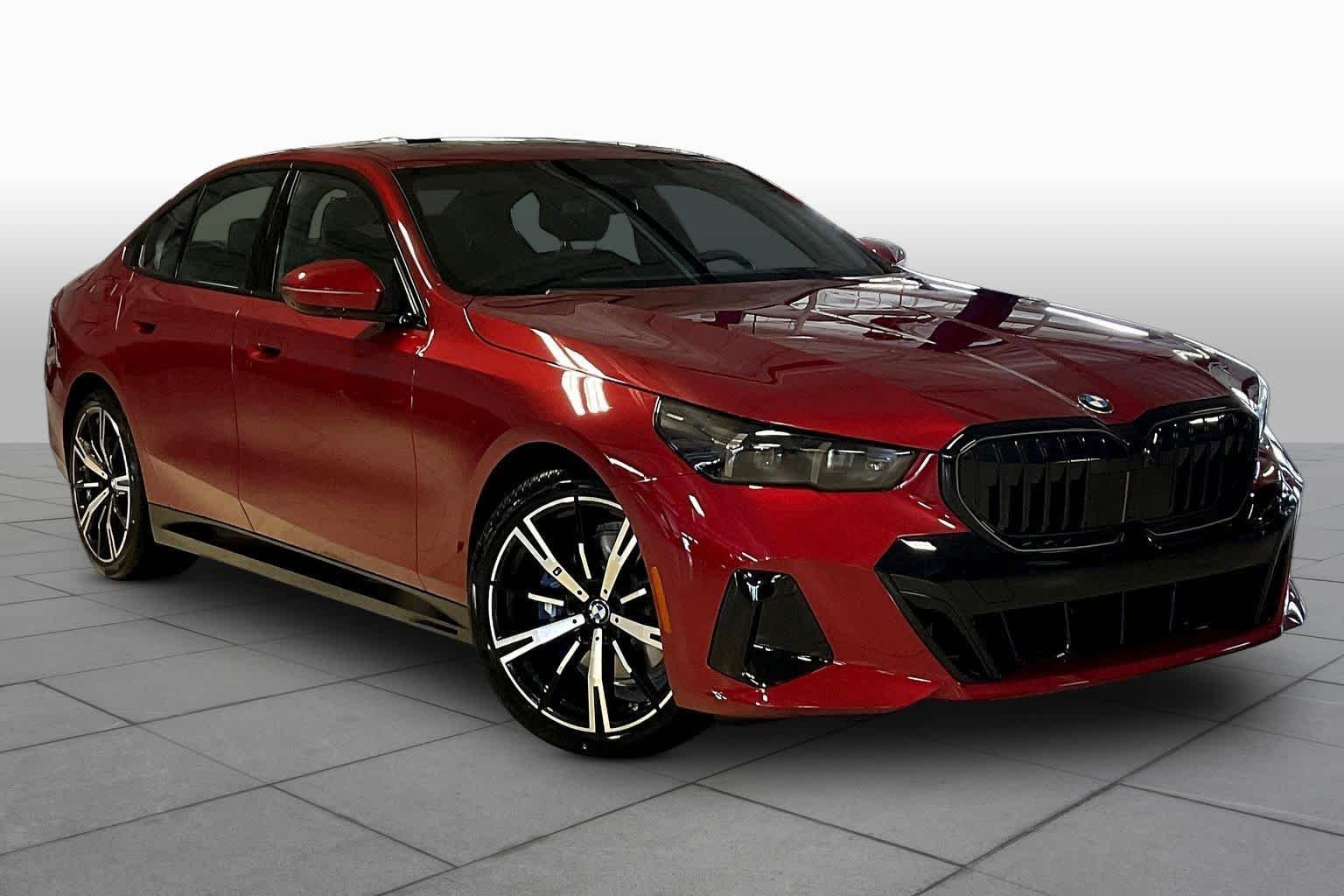New 2026 Vegas Red Metallic BMW 530i xDrive image 2