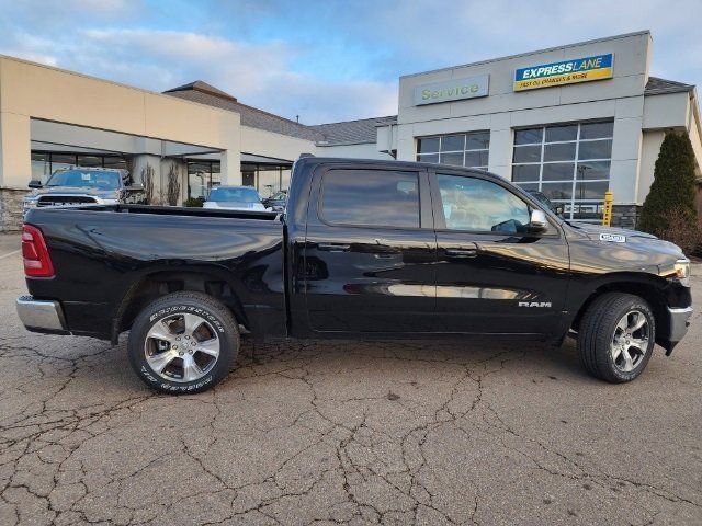Used 2023 Diamond Black Crystal Pearlcoat Ram Laramie image 22
