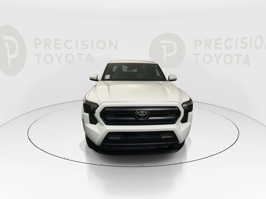 New 2026 Ice Cap Toyota SR5 image 5