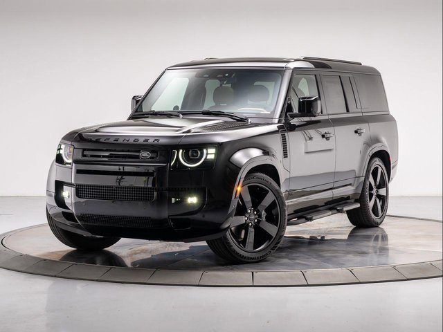 2026 Land Rover Defender 130 P500 V8