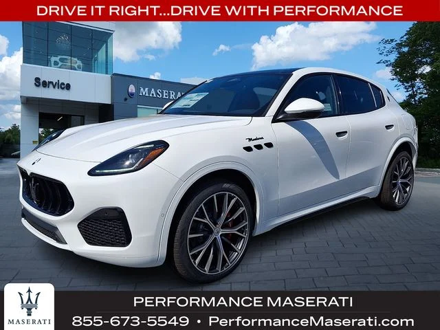 2026 Maserati Grecale Modena V6