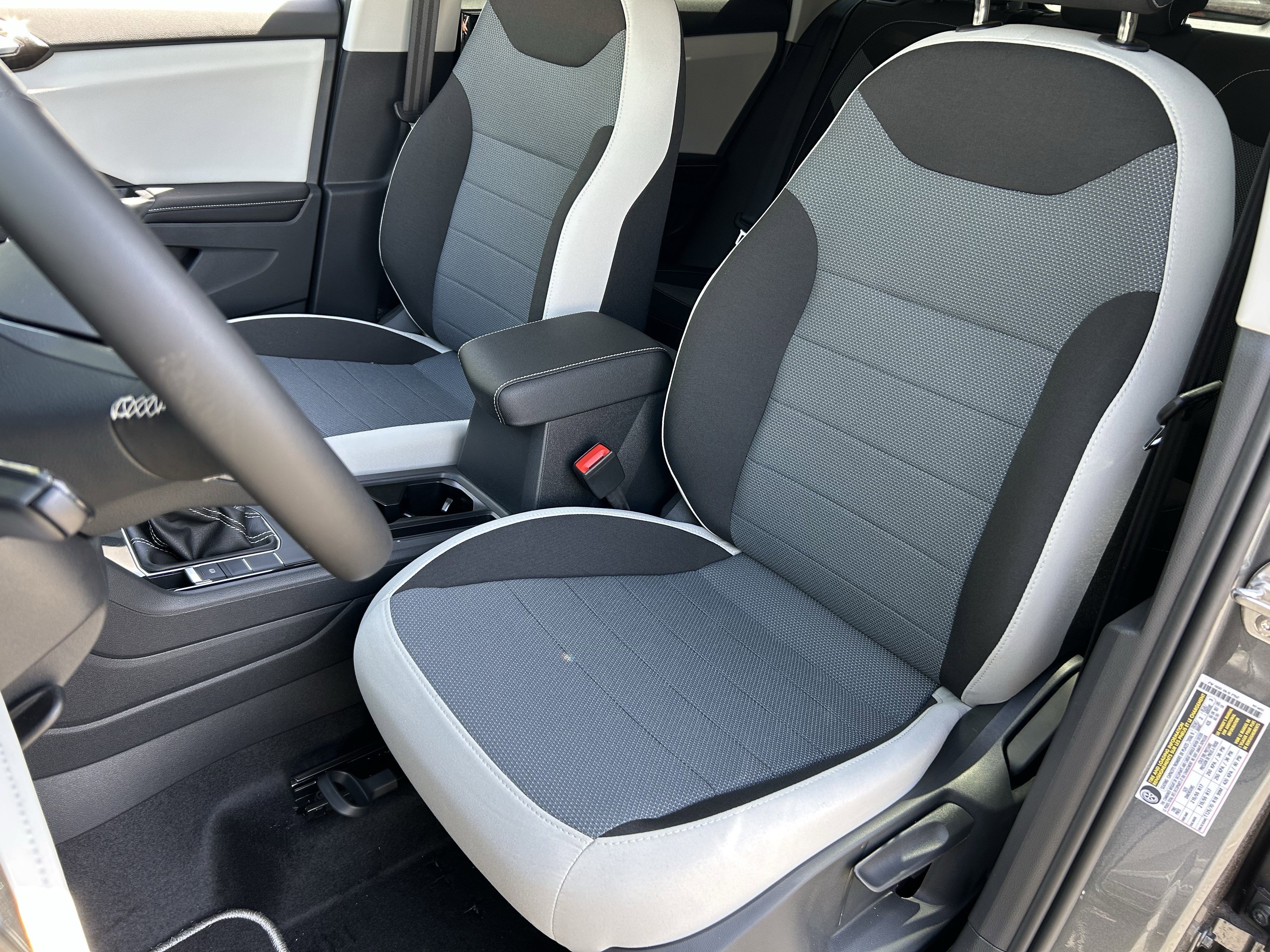 New 2026 Platinum Gray Metallic Volkswagen S image 16