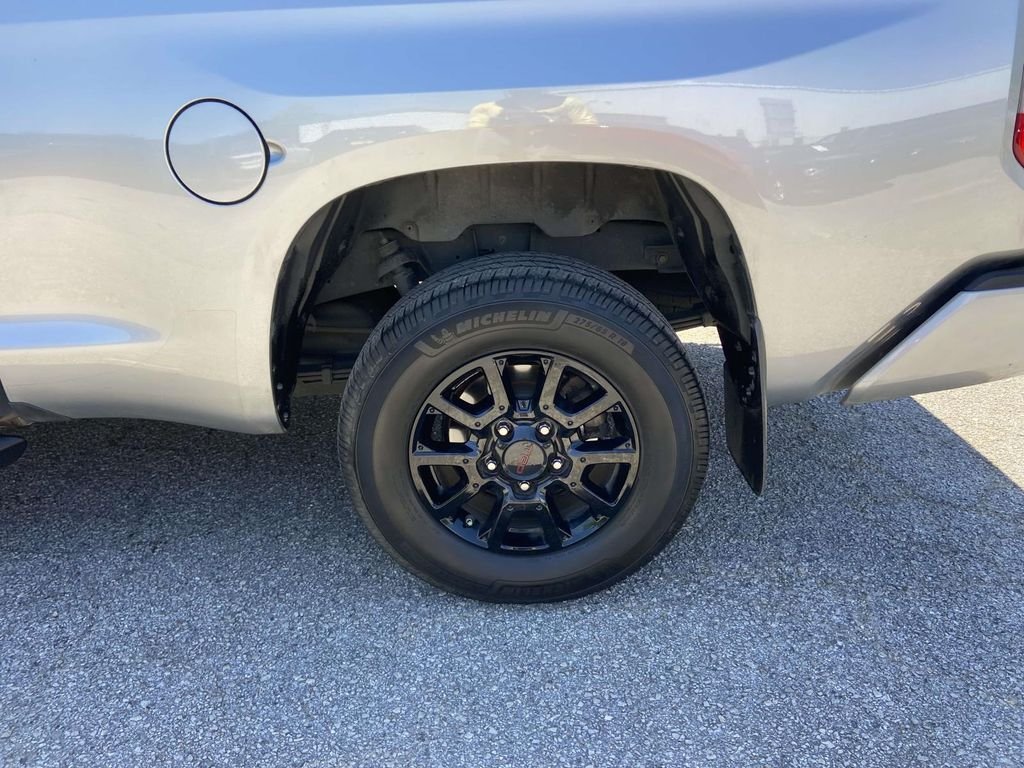 Used 2021 Silver Toyota SR5 image 10