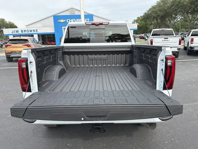 New 2026 Glacier White Tricoat GMC Denali Ultimate image 10