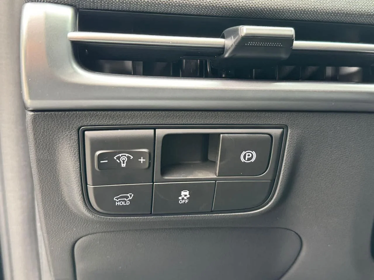 New 2026 Black Hyundai Limited AWD image 13