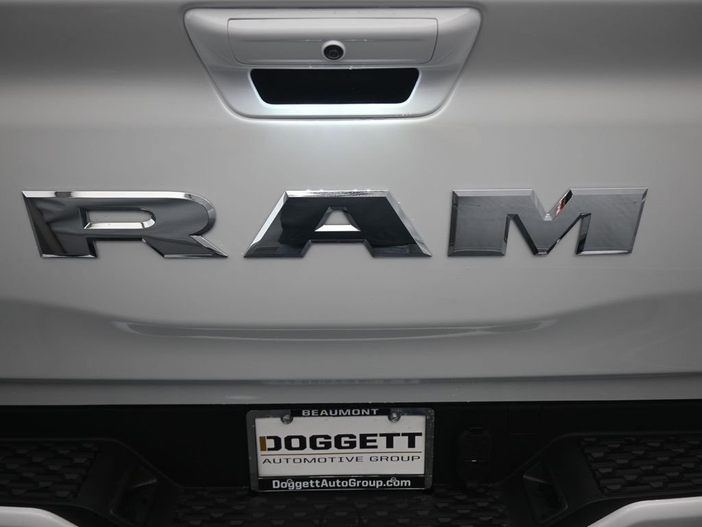 New 2026 Bright White Clearcoat RAM Big Horn/Lone Star image 29
