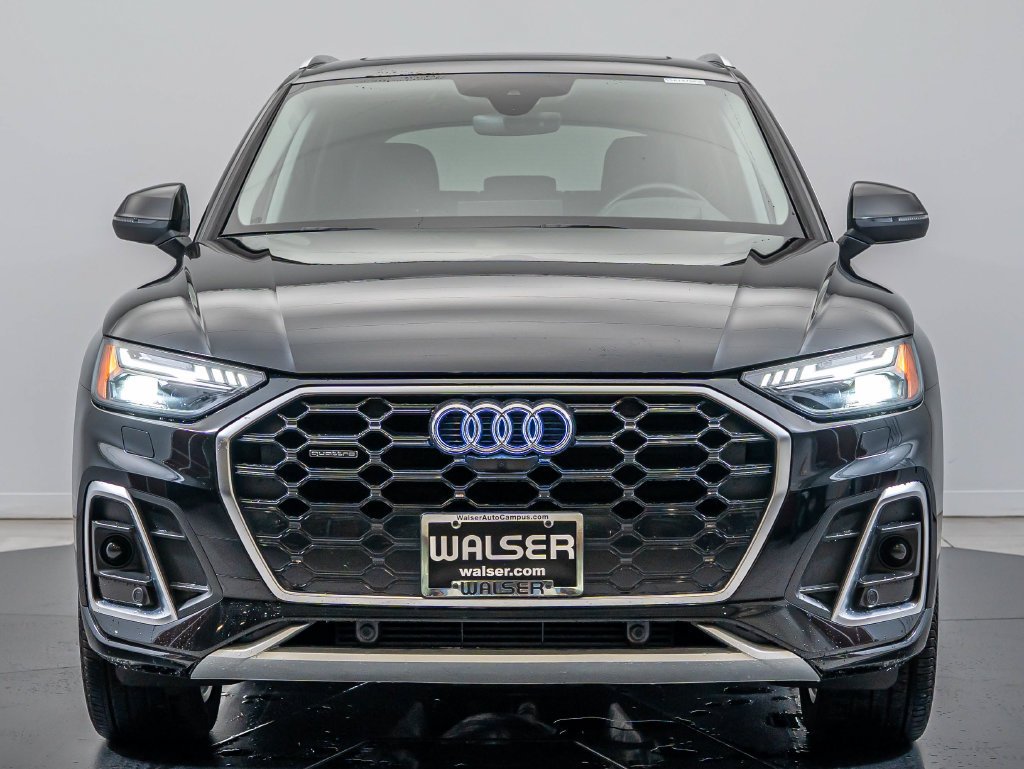 Used 2023 Mythos Black Metallic Audi 45 S line Prestige image 2