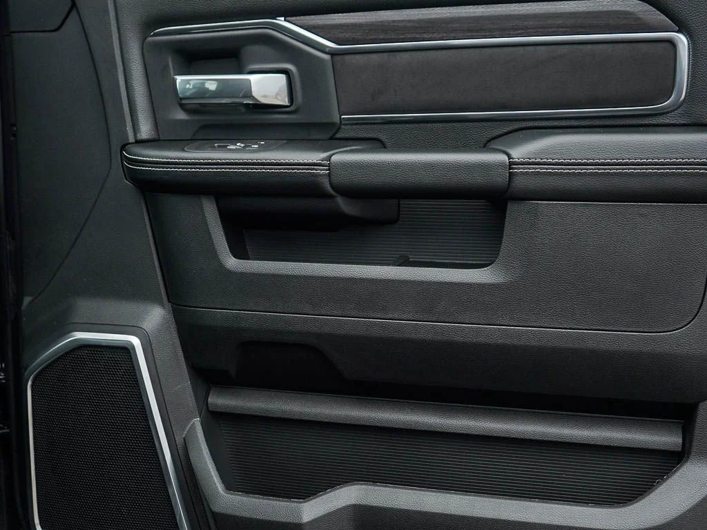 New 2026 Forged Blue Metallic RAM LARAMIE image 8