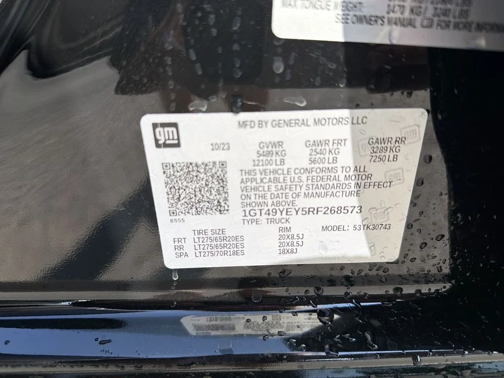 Used 2024 Black GMC Denali Ultimate image 34