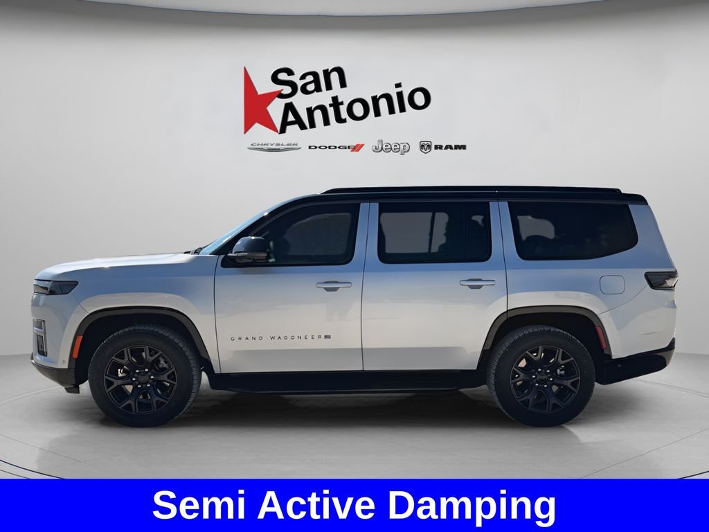 New 2026 Silver-Zynith Exterior Paint Jeep Upland image 8