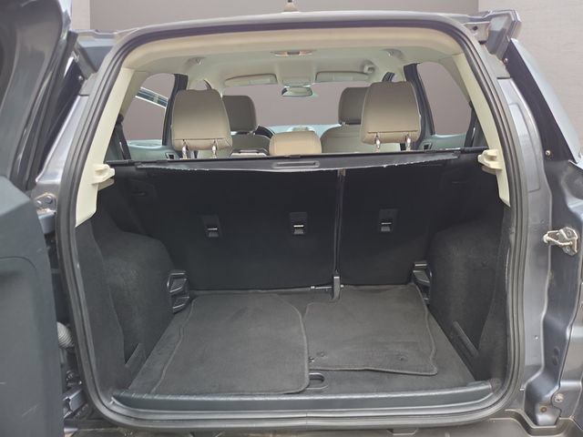 Used 2018 Gray Ford S image 27
