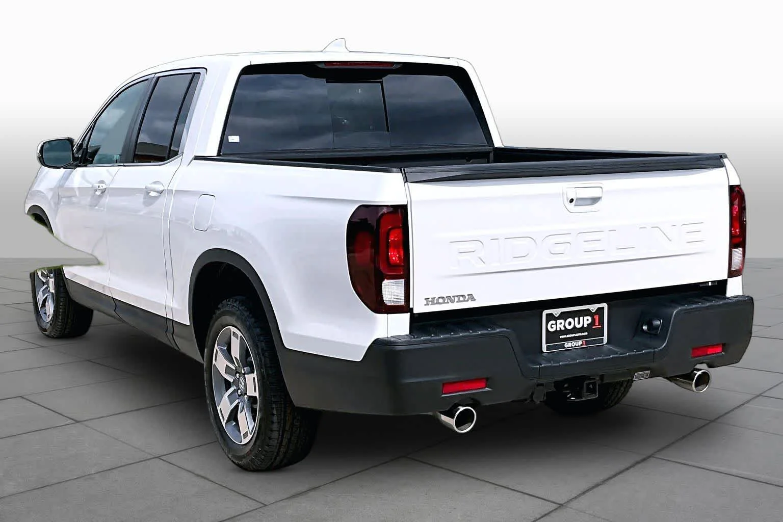 New 2026 Platinum White Pearl Honda RTL image 12