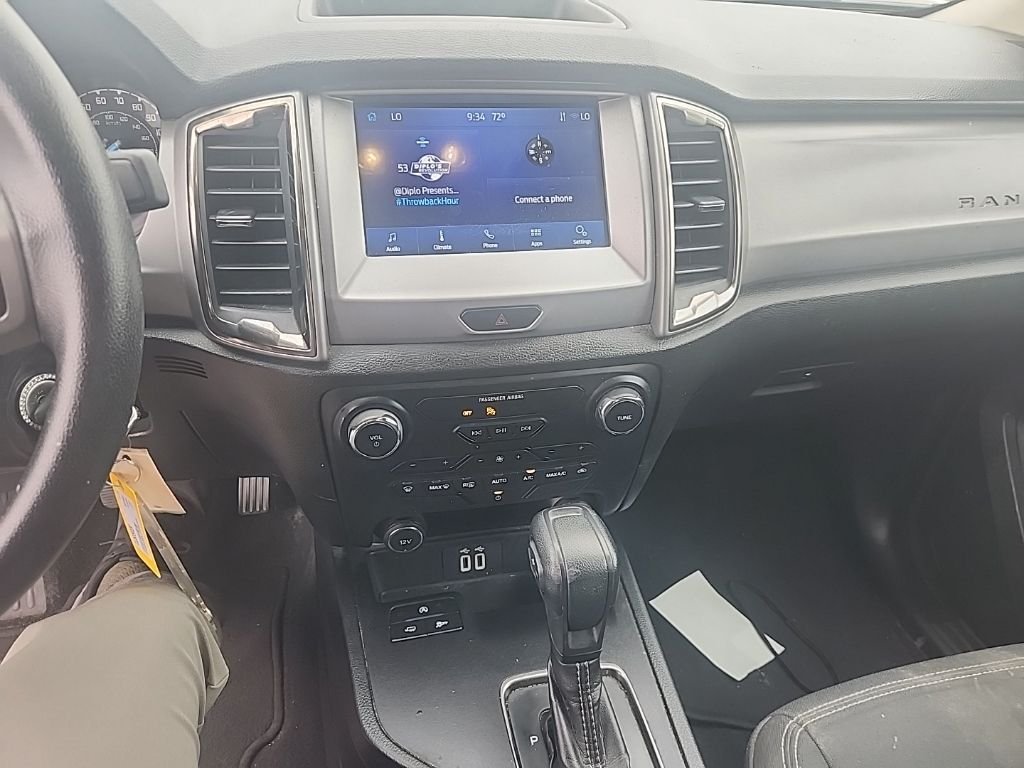 Used 2020 Blue Ford XLT image 23