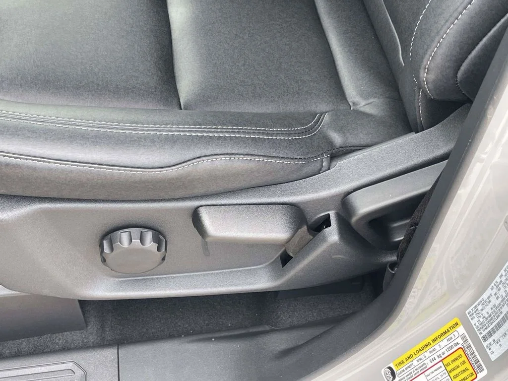 New 2026 Avalanche Gray Ford Big Bend image 14